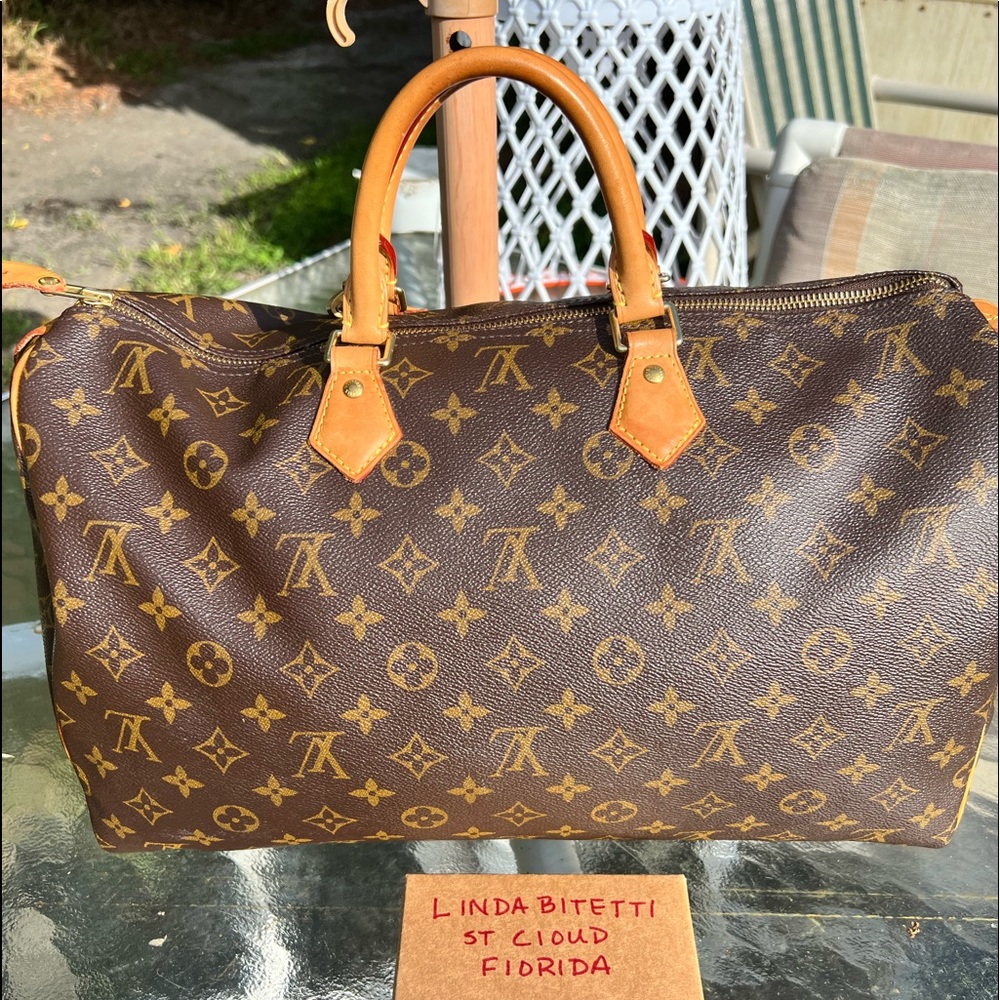 Louis Vuitton speedy 40